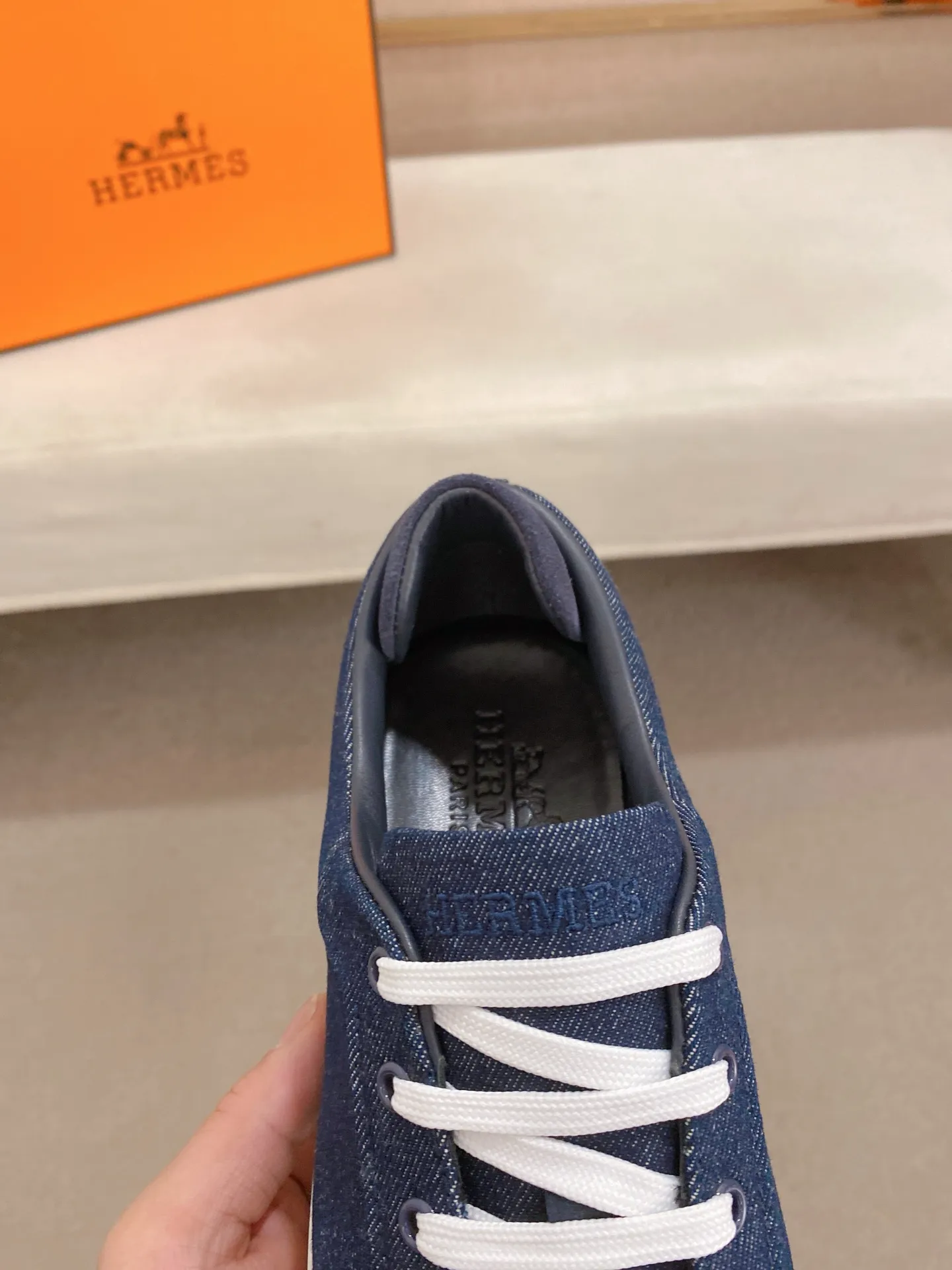 Men's clothing and shoes💰: 442💰《HERMES》【Classic original single version】Hermès; top 🔝purchase agent🔍🔍men's latest 🇺🇸 counter sales simultaneously, imported from Italy original ▲▲cowhide ▲▲ (high-end, nobility, class) ) Exquisite workmanship (Italian 🇮🇹 imported water-dyed 🐂 cowhide lining) sole: original sole provided by the original factory, ⚠️exclusive double-layer activity·TPR·rubber·combined molded outsole; super comfortable·wear-resistant·non-slip·environmental protection The real thing is more beautiful if you take the real thing (high quality, follow the order). You can enter and exit the counter at will * Number of yards: 38-44 (45 can be customized and cannot be returned or exchanged)